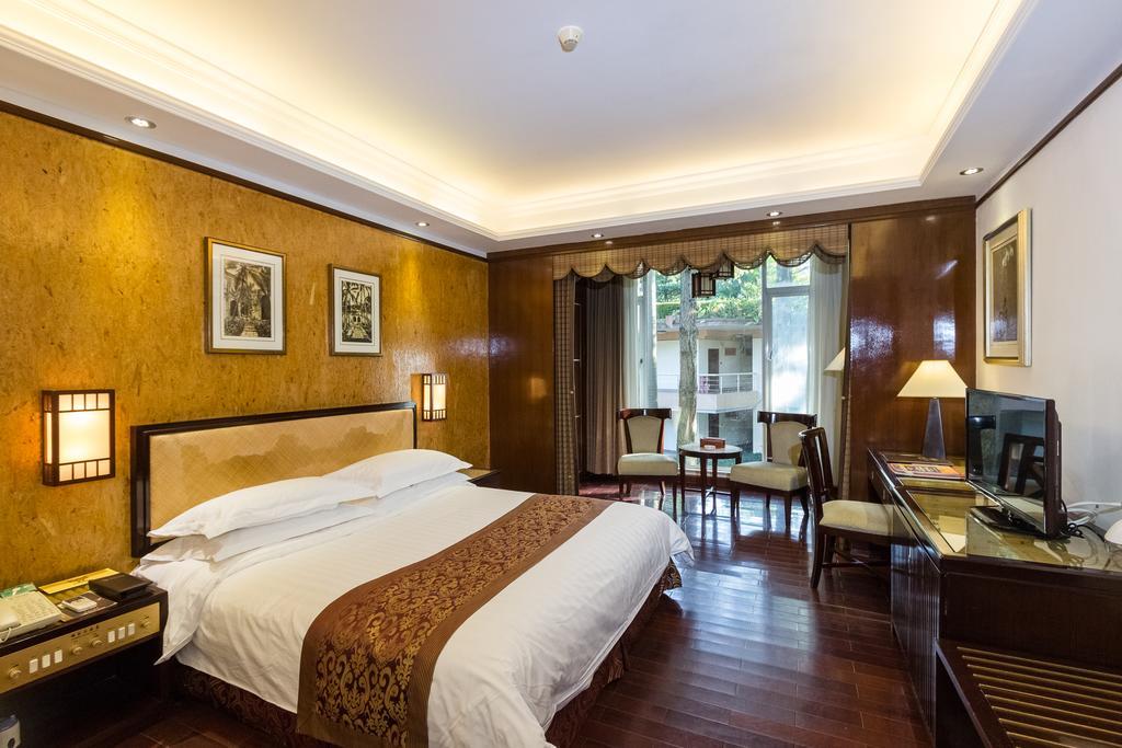 Yihe Hotel Guangzhou Exterior foto