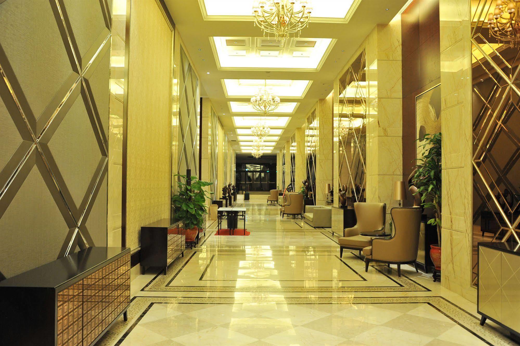 Yihe Hotel Guangzhou Exterior foto