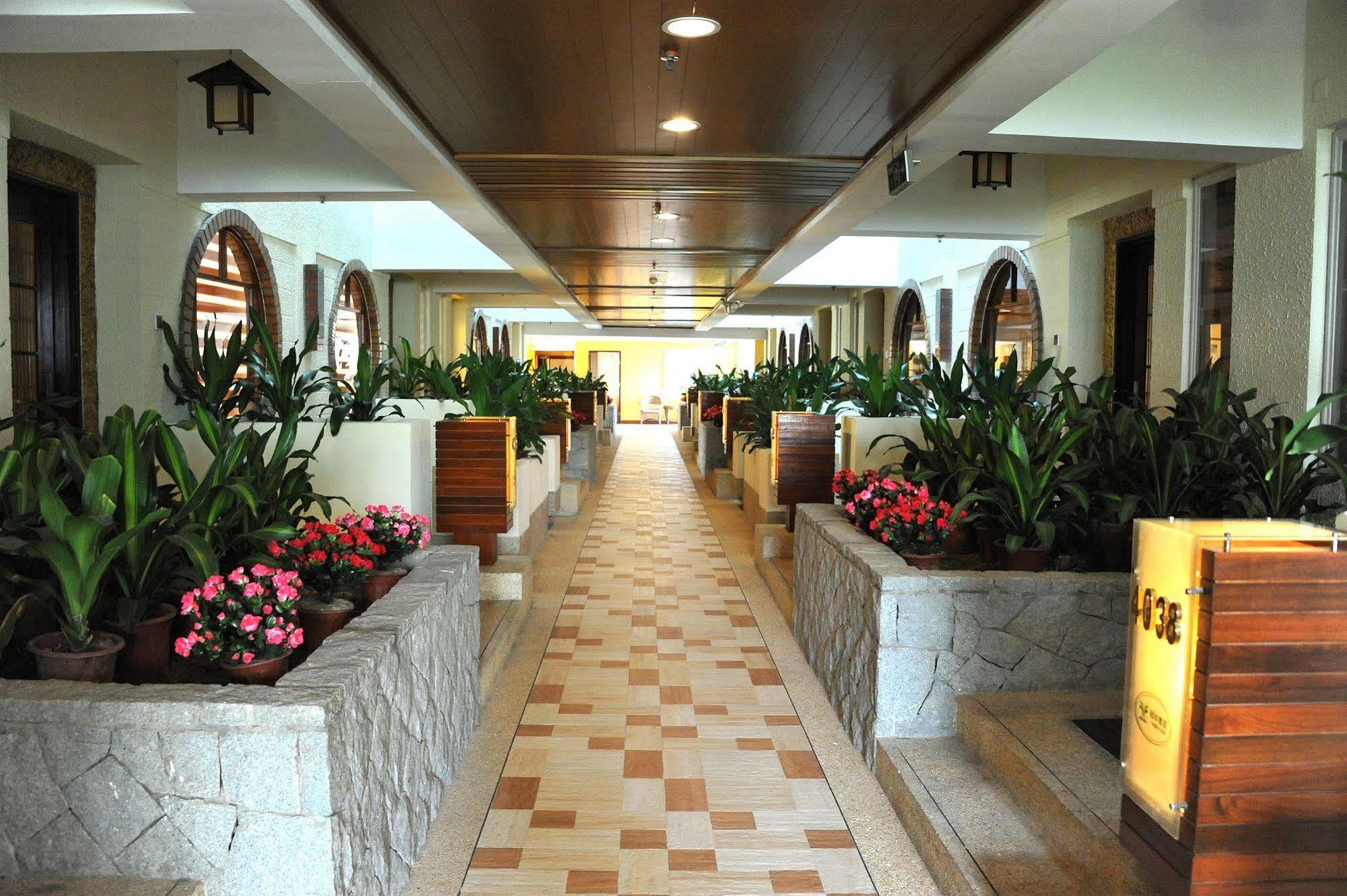 Yihe Hotel Guangzhou Exterior foto